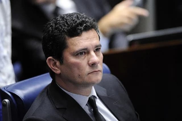 Moro inicia transição de governo com Ratinho Junior no Paraná