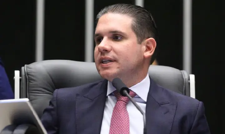 Hugo Motta afirma que aprovação de MP permitirá avaliação rigorosa e aprimoramento dos cursos de medicina